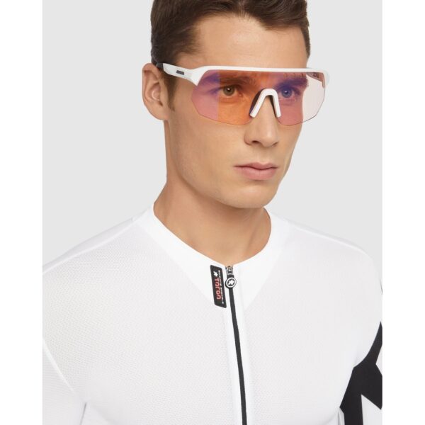 assos-donzi-signature-eyewear---fotodynamic-glasses-model-1-13819539999